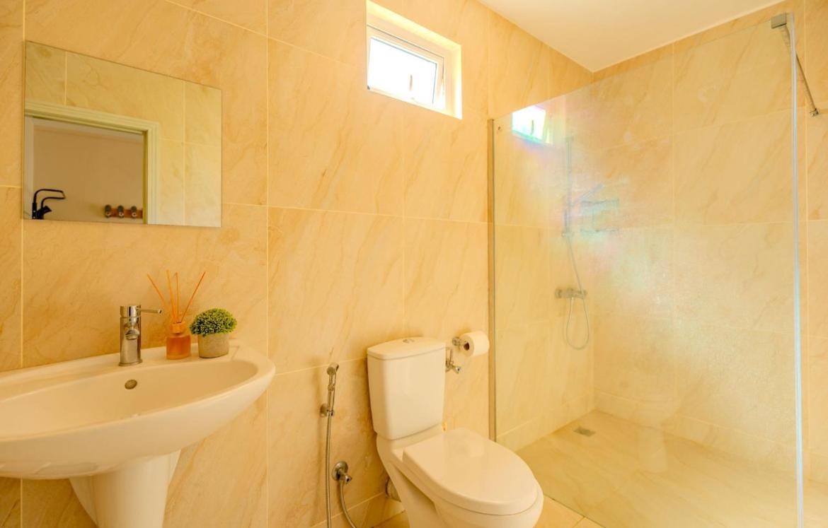 Pereybere Beach Paradise 4 Bedroom Apt Екстериор снимка